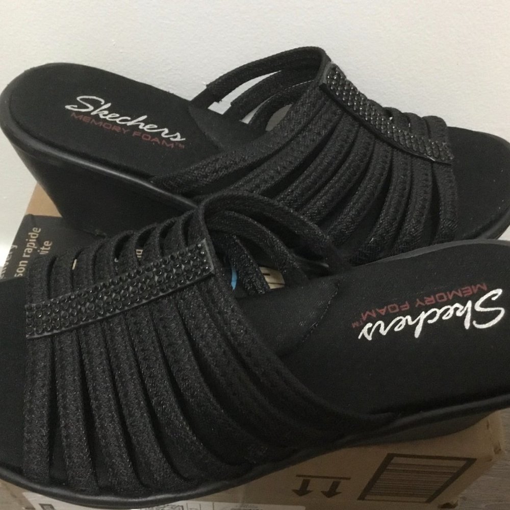 Skechers wedge Sandal